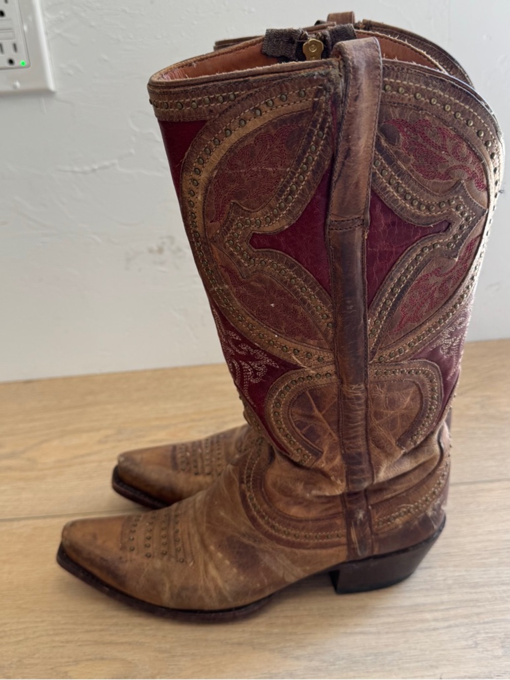 Lucchese Classics Women's Leila Western Boot, Nude, size 8. B US - Picture 10 of 15